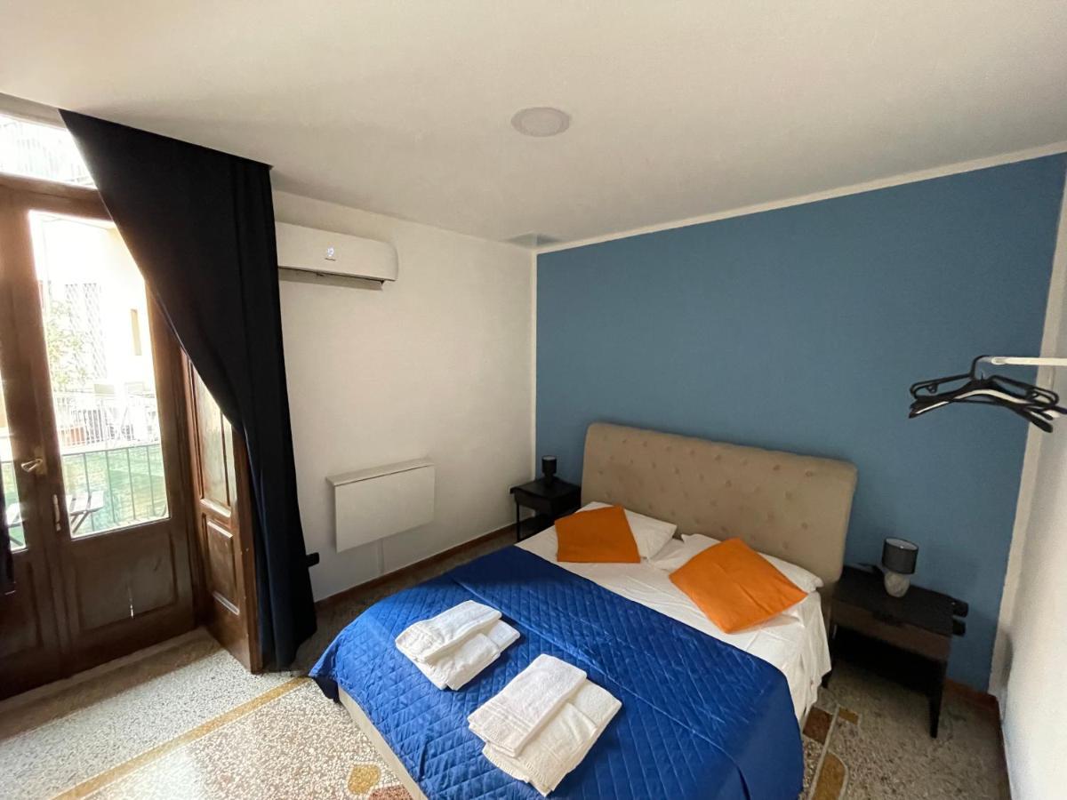 Napoli Central City Luaran gambar