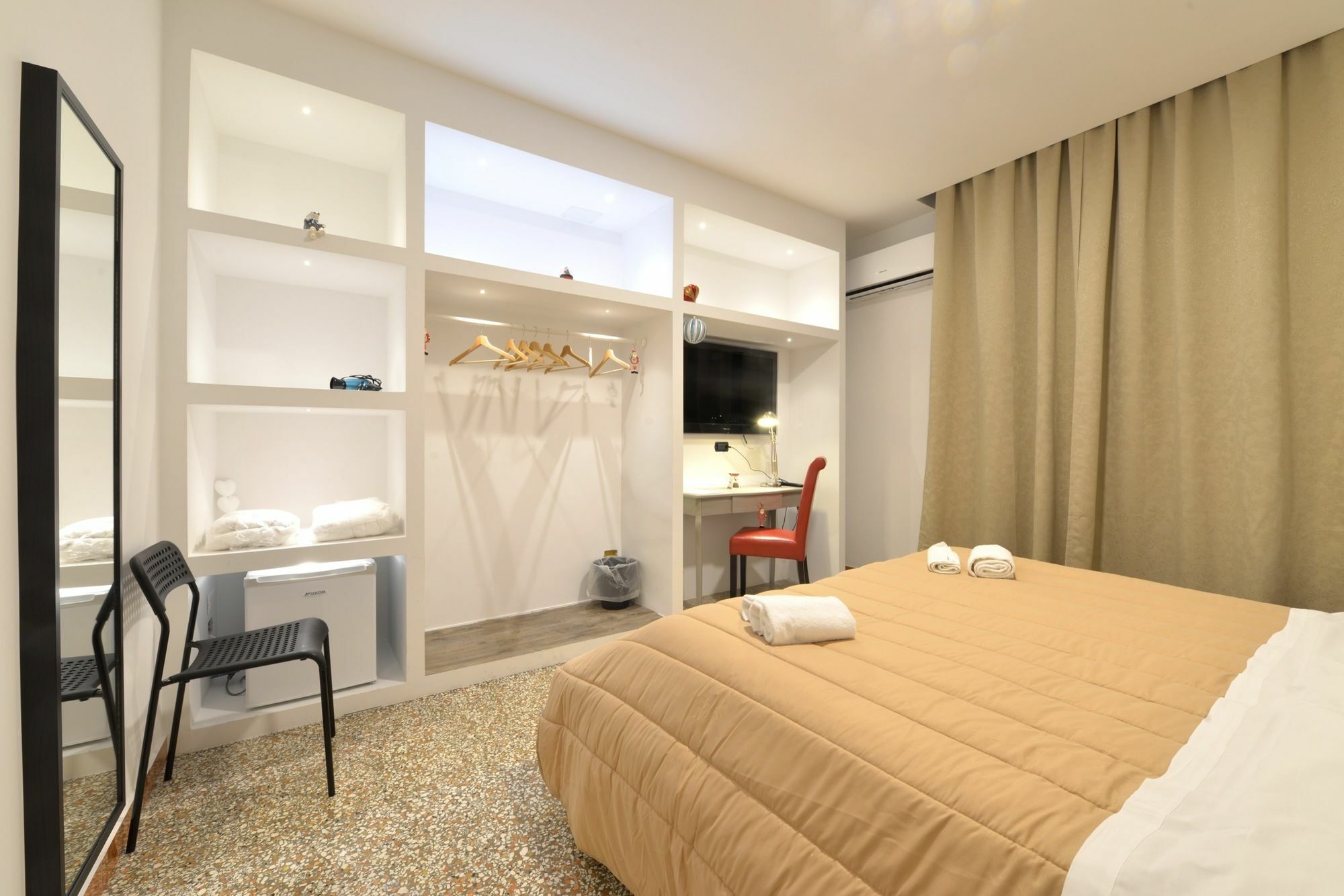 Napoli Central City Luaran gambar